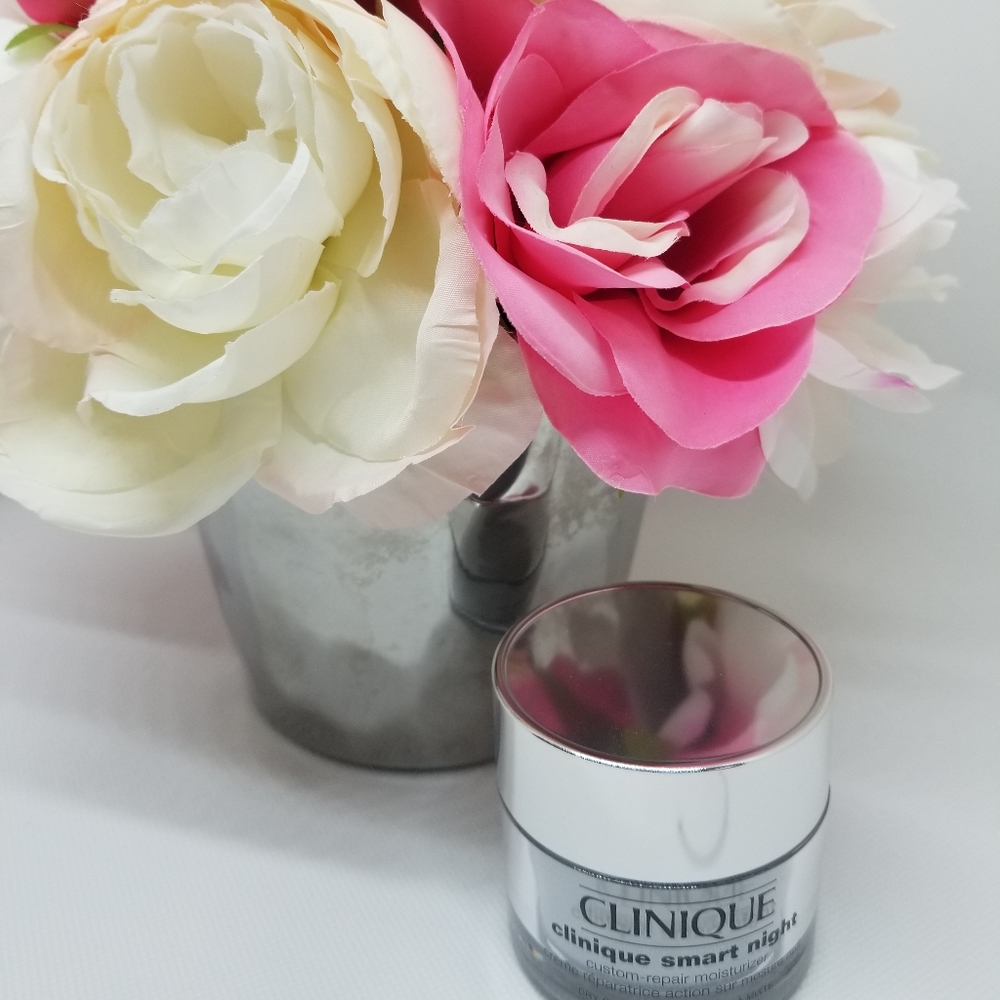 Clinique smart night NWOT